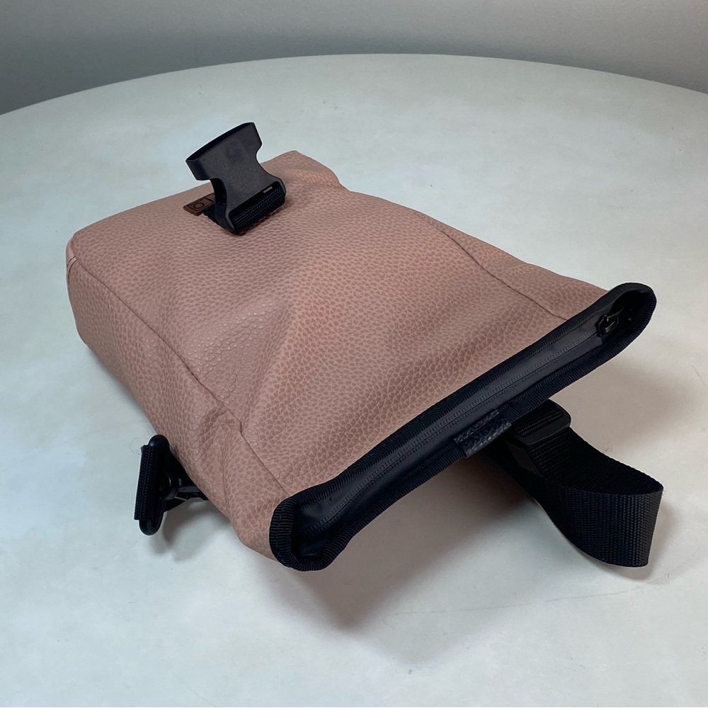 PERIPLO Santiago, Chile Handmade Crossbody Sling Outdoor Travel Bag Blush Pink - Picture 10 of 14